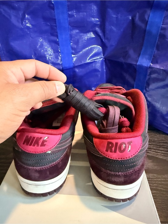 Nike Burgundy and Black Skate Shoes main image 9